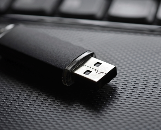 Do not make a mistake of plugging in a stray USB drive in your PC
